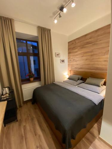 Deluxe Double Room with Shower