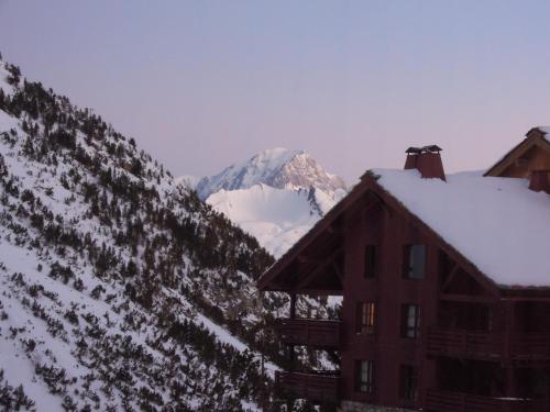 Petite Marmotte Spacieux Studio pour 4, Skis aux pieds, Le Refuge du Montagnard, Arc 1950