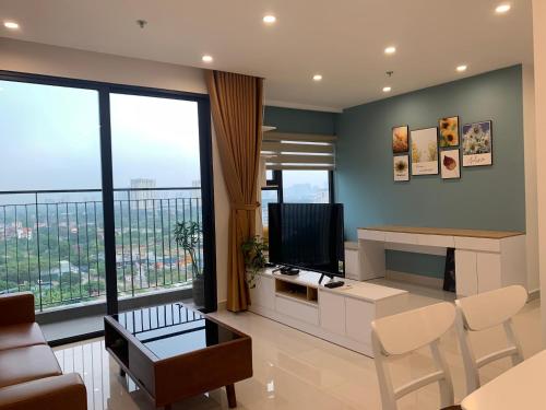 BOM HOMES -VINHOMES SMART CITY- COZY APARTMENt in Chuong My