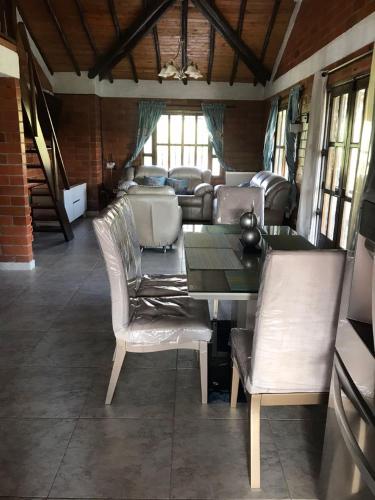 Iekārtas, Hermosa Cabana con bonito Jardin y piscina en la Mesa de los Santos in Piedecuesta