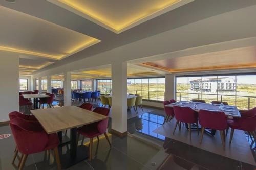 Restorāns, ES TERMAL OTEL&SPA in Yoncalı
