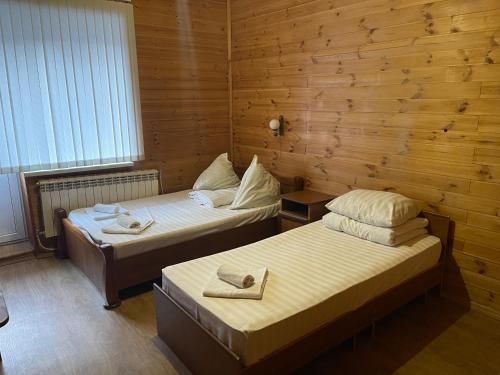 Twin Room with Mountain View