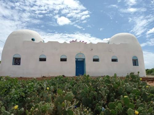 La maison blanche... du lac Rose
