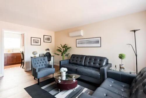 . Posh home near Santana Row for vacation/business