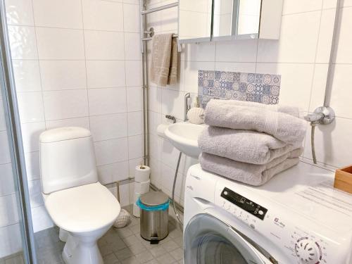 Yellow Tower in Design District Helsinki, 1 bedroom apartment, top floor, Helsinki (foto 6)
