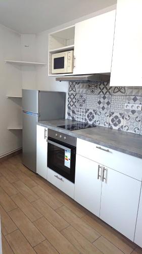 Renovated, 37m², 2 min walk Tram, 5 min La Défense