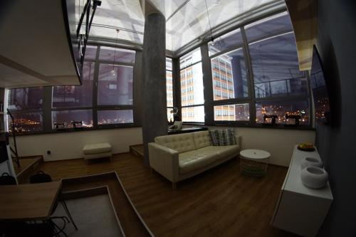 View Skyscraper Bata - loft XL View Skyscraper Bata - loft XL