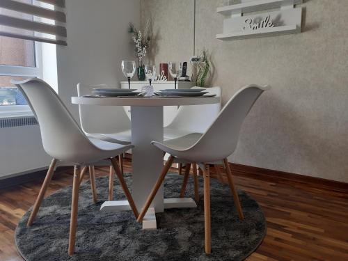 Lux apartmani Dunja Kopaonik Čardaci - WHITE - image 4