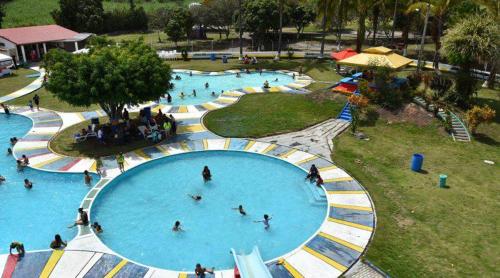 Hotel Dubái (Hotel Dubai) in Catamayo