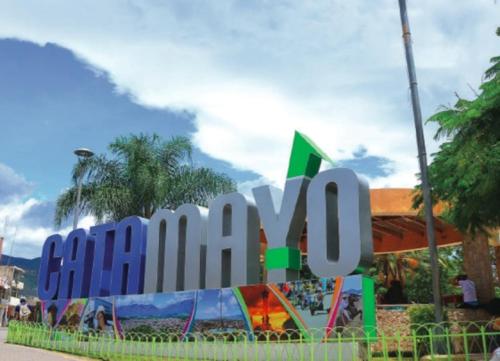 Hotel Dubái (Hotel Dubai) in Catamayo