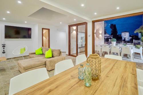 Bếp, Villa N°15 en plein cœur de la Marina, proche de Rosas, Costa Brava in Roses