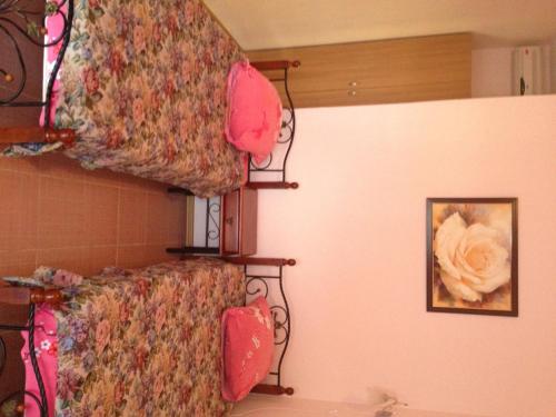 Guest House April na Visotnoy - image 6