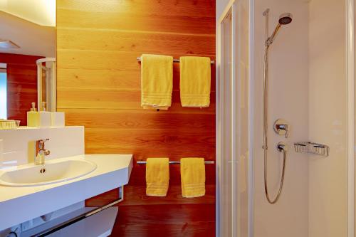 Hotel Vallatscha - image 13