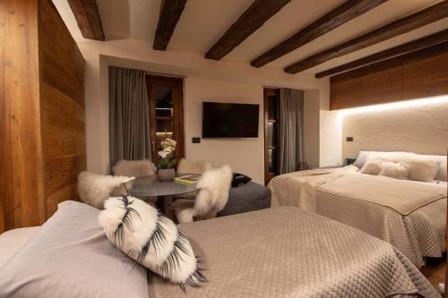 L.A. SUITE Courmayeur L.A. SUITE Courmayeur
