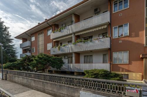 Casa Stanicic-Terminal Nord shopping center APT