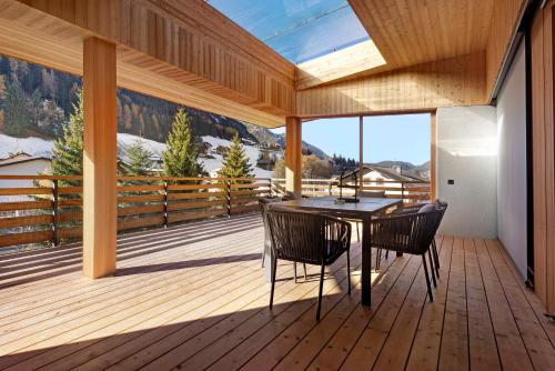 Two-Bedroom Superior Apartment