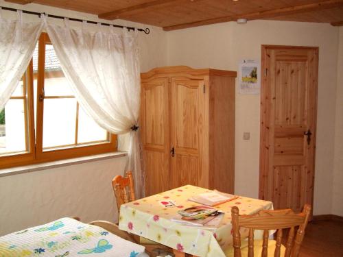 Gästezimmer am Märchenbrunnen - image 6