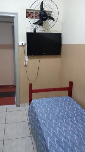 2 twin beds