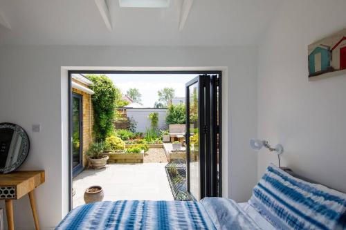 Light and airy annex, close to Goodwood gîte à louer Rymans