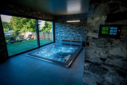 Hotel Kras - image 11