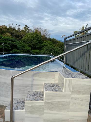 Charming Apartelle with swimming pool