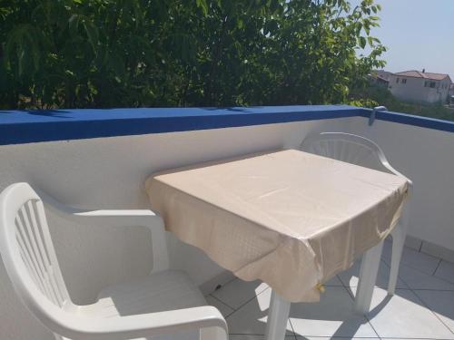 Apartment in Tribunj with sea view, balcony, air conditioning, W-LAN 5034-2, Tribunj (foto 10)