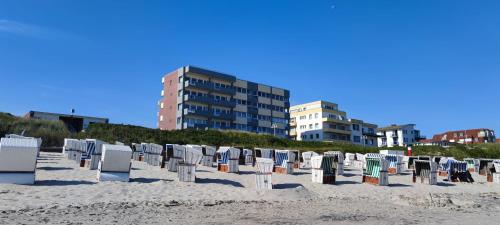 Panorama, Heimathafen 17 - Ferienwohnung mit Balkon - direkt am Strand