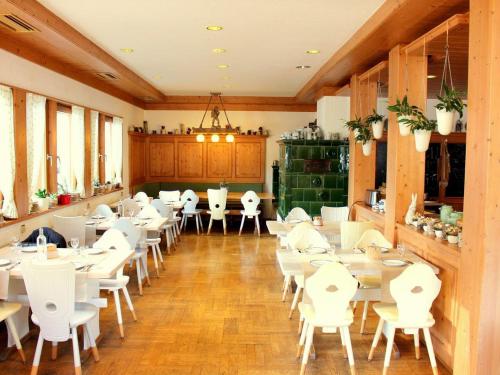 Berghotel und Restaurant Krauter Chalet in Furtwangen