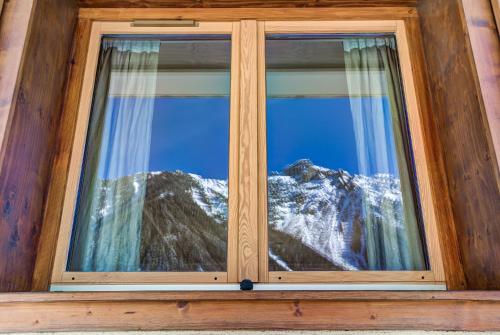 Villa Mont Blanc - image 2