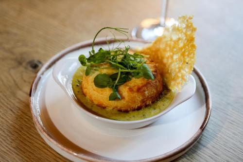 The Pheasant - main image