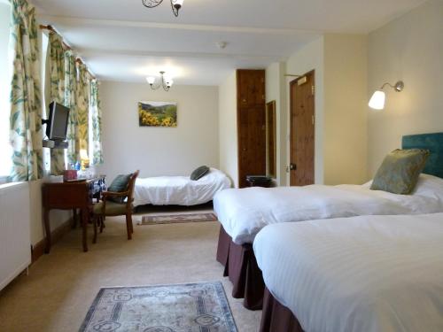 Collaven Manor - image 8