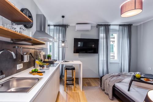 Fasilitas, Adria Square Studios in Rijeka