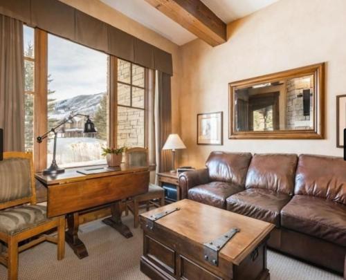 Private Condos at Hotel Park City in Canyons