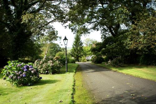 Collaven Manor - image 11