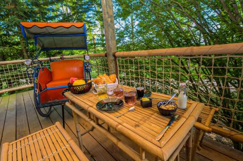 Gîte Pont-à-Mousson, La Pépinière Pagode Asiatique (Gite Pont-a-Mousson, La Pepiniere Pagode Asiatique) in Pont-a-Mousson