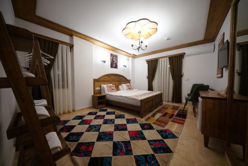 room detail thumbnail 0