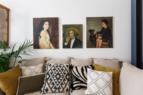 Deluxe Family Suite image 8