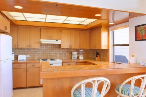 2214 Ridge - image 10