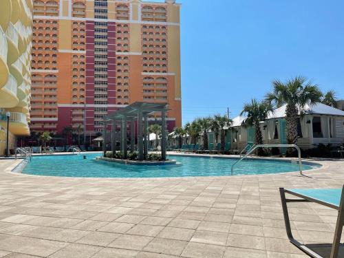Calypso 3-2303 Penthouse Level w/ Incredible View! detail