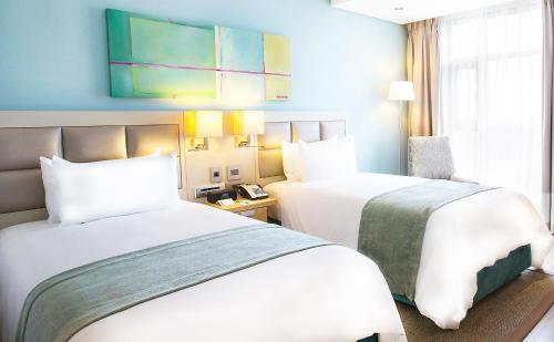 room detail thumbnail 1