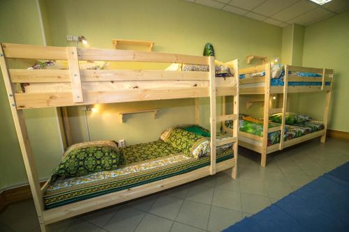 Siberian Hostel - image 8