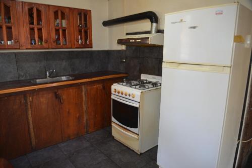 2 bedrooms, 5 beds