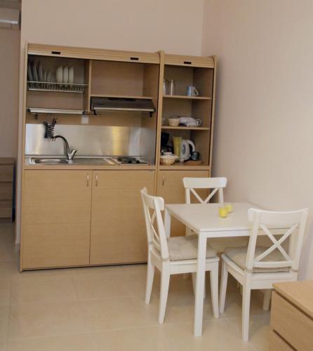 Studios Ioulia - image 14