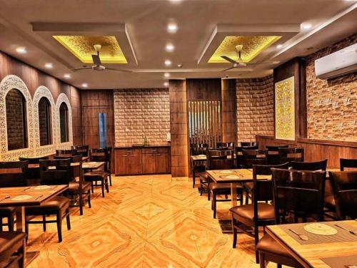HOTEL SH JNX INN