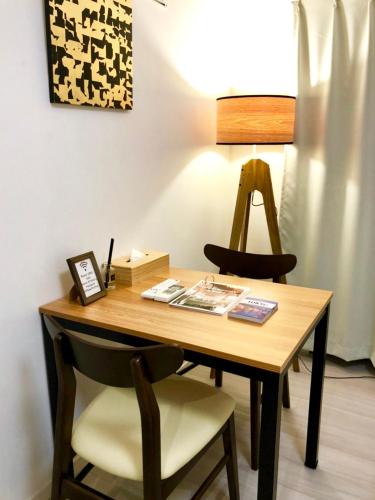 One-Bedroom Apartment image 7
