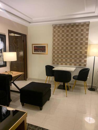 1 Bedroom Apartment, Bahria Town Lahore Diamount01