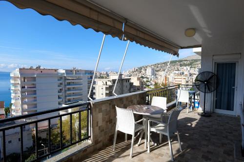 Sion Saranda Apartment 21 , a three bedroom apartment in the center of the city