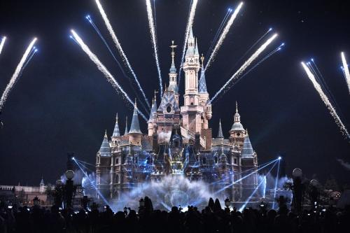 Manli Hotel Shanghai Pudong Airport Branch -Provide free shuttle buses to Pudong Airport and Disneyland