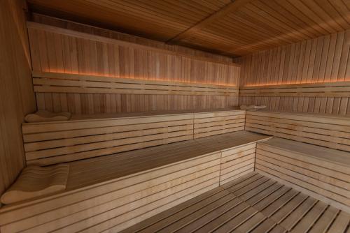 Els Pins Resort & Spa - image 8