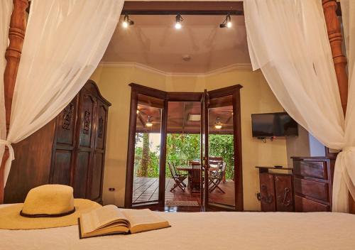 Secret Beach Home 1